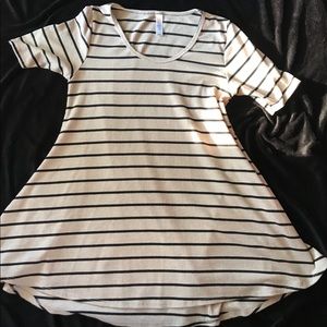 XXS LuLaroe Perfect Tee